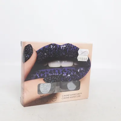 Negledekoration (Caviar Manicure) fra Ciaté