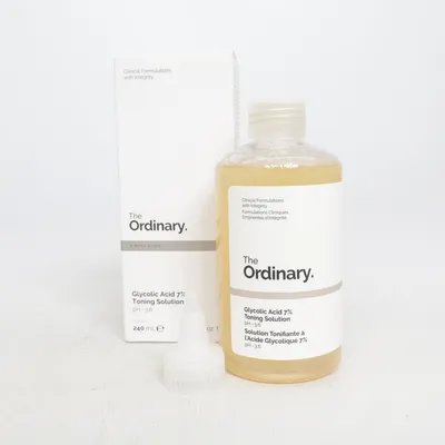 Toner (Glycolic Acid 7% Toning Solution) från The Ordinary