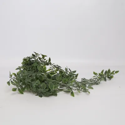 Artificial plant (Green)