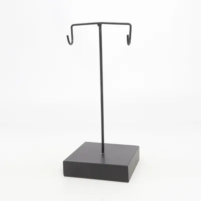 Support à bijoux (Noir) de Maisons du Monde