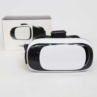VR goggles (White, Black) from Linocell