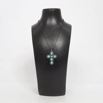 Halsband (Svart, Turkos, Silverfärgad) Okänd metall