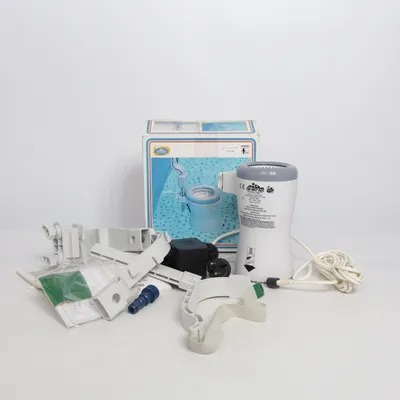 Pool accessory (Surface Skimmer) from Intex