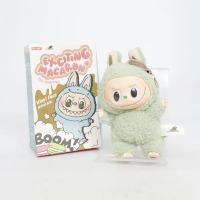 Leksaksfigur (Original with QR code from Popmart) från Pop Mart