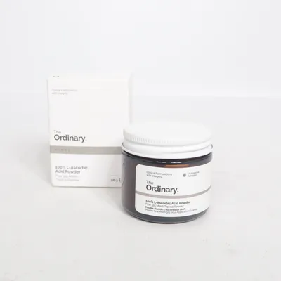 Peeling (100% L-Ascorbic Acid Powder) fra The Ordinary