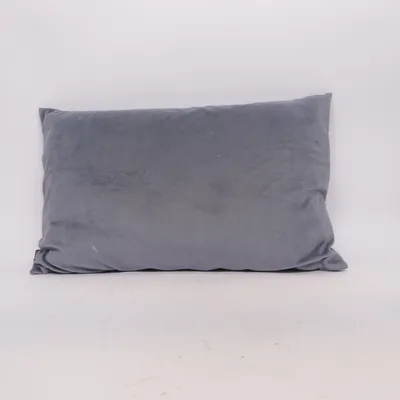 Cushion (Gray) from Dormia
