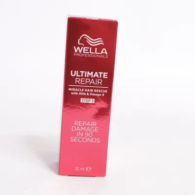 Hair serum (Ultimate Repair Miracle Hair Rescue) from Wella Professionals