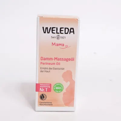 Body oil (Damm-Massageöl) from Weleda
