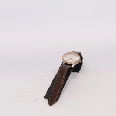 Wristwatch (The Kensington) from Nixon