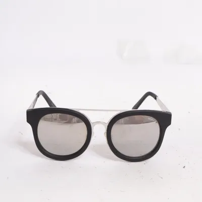 Sonnenbrille (Schwarz, Silber) von Quay Australia