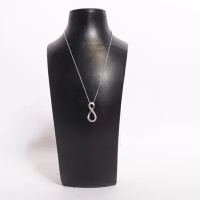 Halsband (Silverfärgad) från Jette Silver