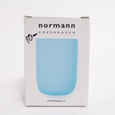 Badrumstillbehör (Pocket Organizer 3) från Normann Copenhagen
