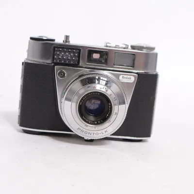 Analog kompaktkamera (Retinette) från Kodak