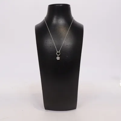 Halsband (Silverfärgad) från Cacharel Silver