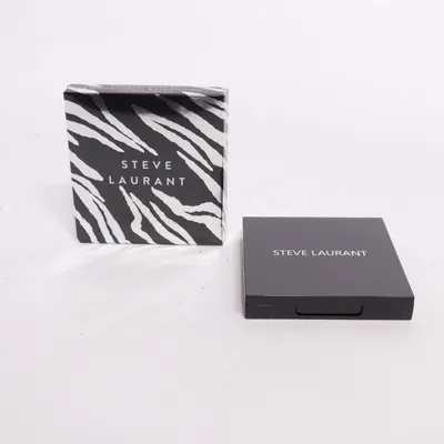 Eyeshadow palette (Wild Thing) from Steve Laurant