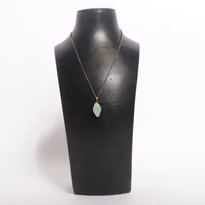 Halsband (Grön, Guldfärgad) Okänd metall