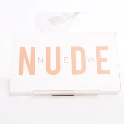 Eyeshadow palette (Nude) from Huda Beauty