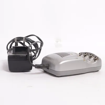 Battery charger (15 Minute Charge & Go) from Varta