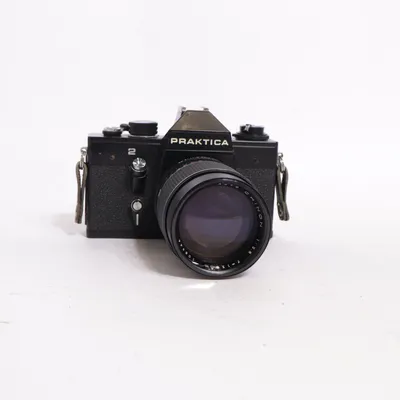 Appareil photo Reflex (L) de Praktica