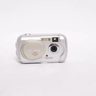 Digital kompaktkamera (D-390) från Olympus