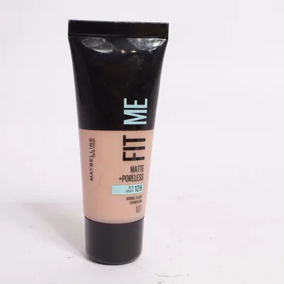 Foundation (Fit Me Matte + Poreless) van Maybelline