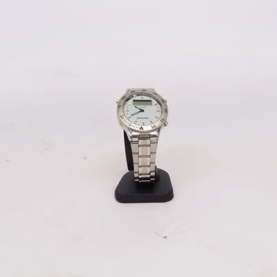 Wristwatch (Silver, White) from Westfalia