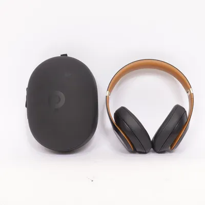 Écouteurs (Noir, Marron) de Beats