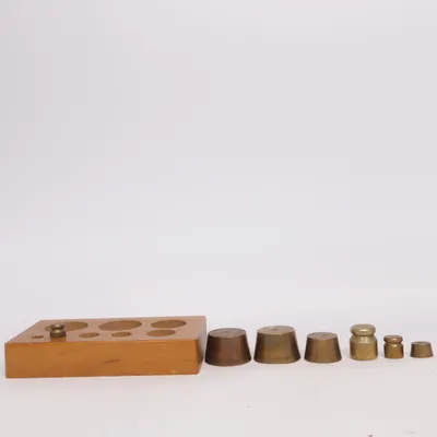 Weight scale (Brown, Gold)