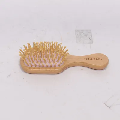 Brosse à cheveux (Marron, Rose) de Delicious