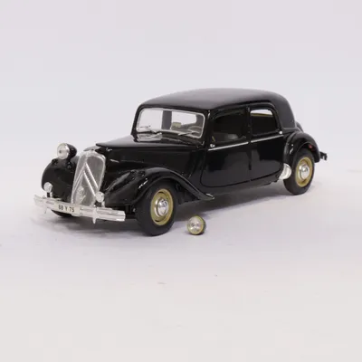 Speelgoed auto van Maisto
