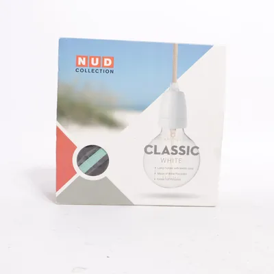 Taklampa (Classic White) från NUD Collection