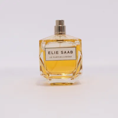 Eau de Parfum (Le Parfum Lumiere) från Elie Saab