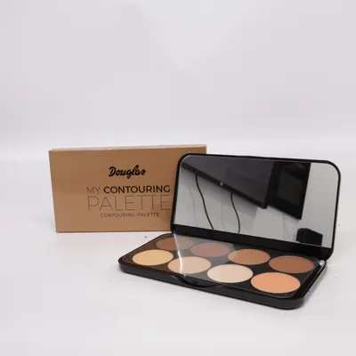 Contour kit (Palette) från Douglas