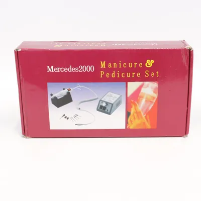 Manikyrset (Mercedes2000) från Mercedes