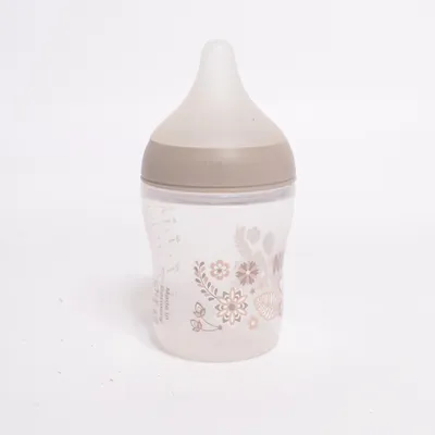 Nappflaska (Beige, Flerfärgad) från NUK