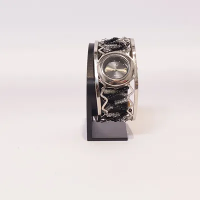Armbandsur (Silverfärgad, Svart)