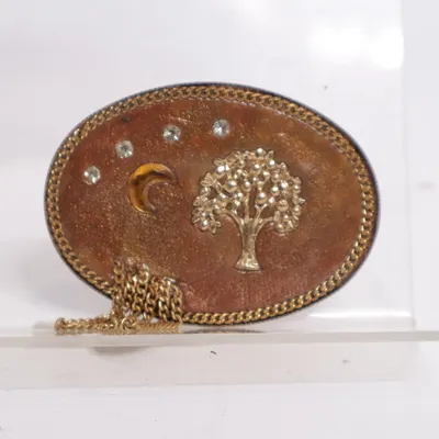 Broche (Marron, Or) Or