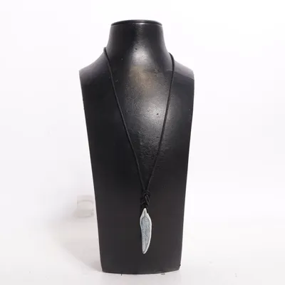 Necklace (Black, Blue) Unknown metal