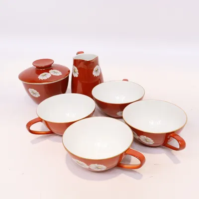 Servis (Röd, Vit) från Noritake