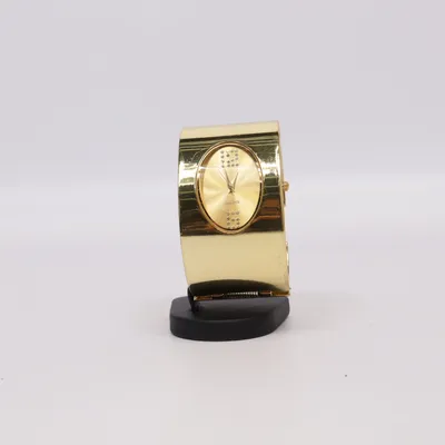 Wristwatch (Gold) from New Yorker