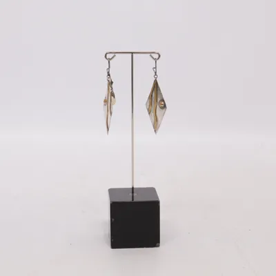 Earrings (Silver, Gold) Unknown metal