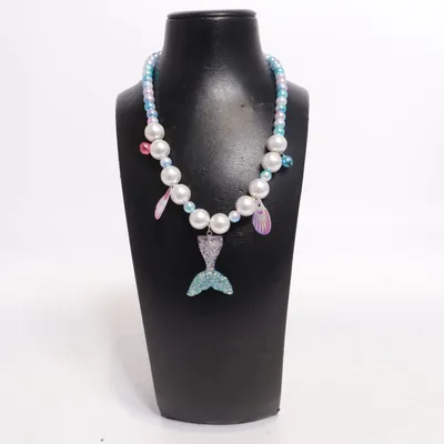 Ketting (Meerkleurig) Onbekend materiaal