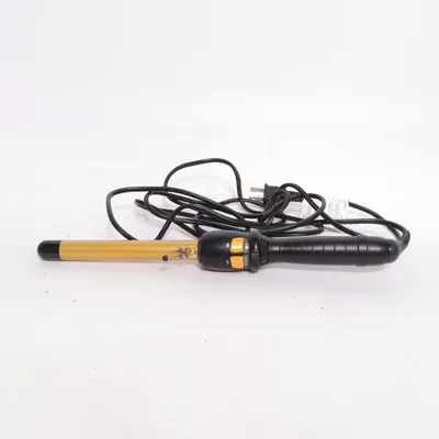 Curling iron (U3224 AP) from Conair
