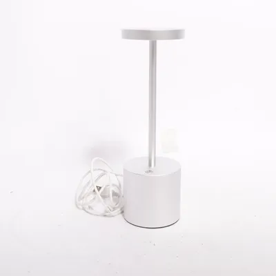 Tischlampe (Cordless Table Lamp)