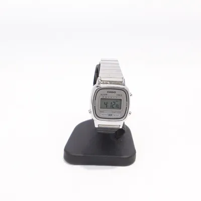 Armbandsur (LA670WE) från Casio