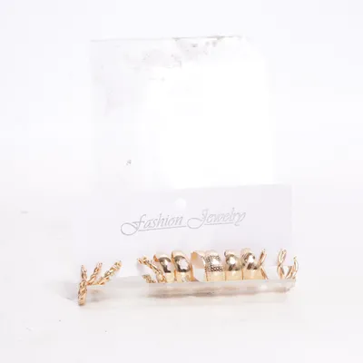Earrings (Gold) from Fashion Jewelry Unknown metal