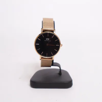Polshorloge (Goud, Zwart) van Daniel Wellington
