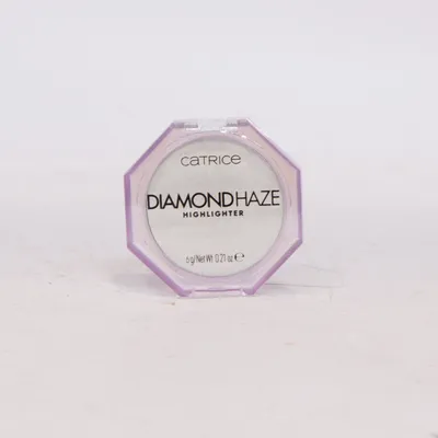 Highlighter (Diamond Haze) från Catrice