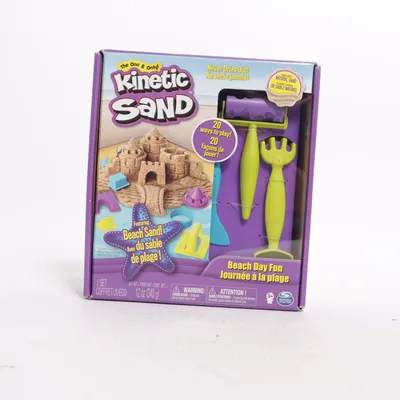 Sandbox toys (Beach Day Fun) from Spin Master