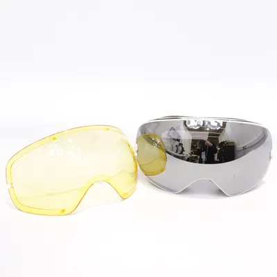 Ski goggles (Gray, Yellow, Black)